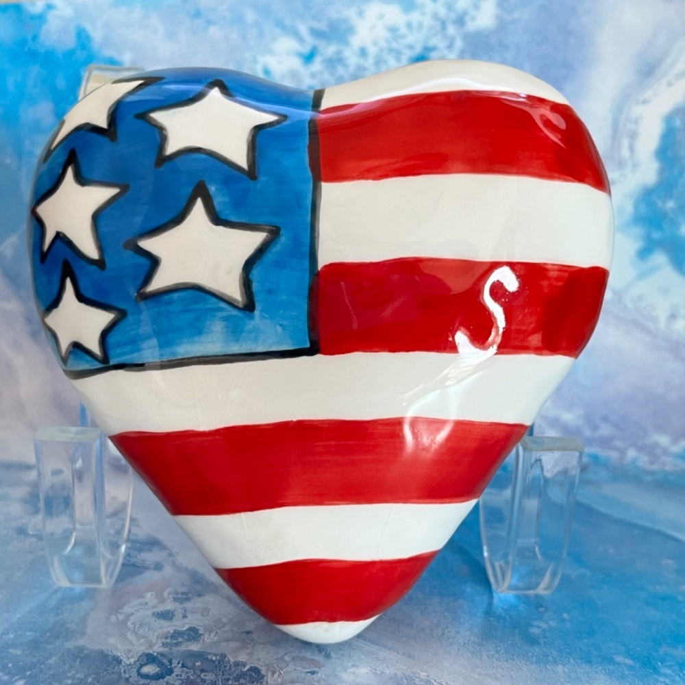 SANDRA MAGSAMEN Patriotic Ceramic Heart Rattle/Paper Weight - Picture 2 of 6